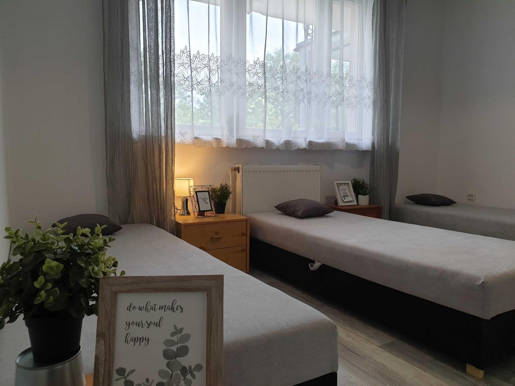 Boleslawiec Hostel Noclegi Экстерьер фото